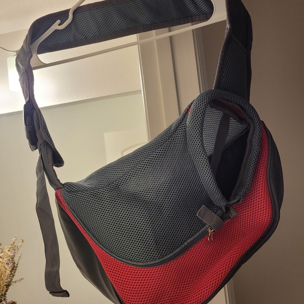 Pet carrier